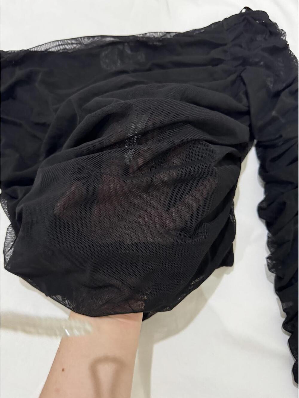 NWT Princess Polly Hartford Black Off the Shoulder Sheer Ruched Crop Top- Size 6 - Picture 5 of 9